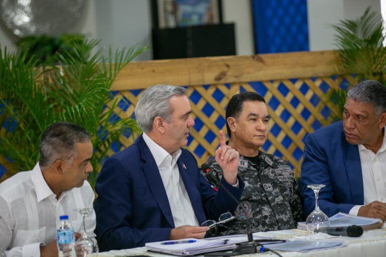 Abinader encabeza reunión de seguimiento al Plan de Seguridad Ciudadana