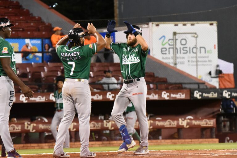 Estrellas ganan su 4to triunfo seguido y suben al segundo lugar