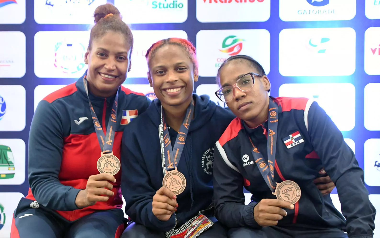 Equipo-femenino_-05 RD se ubica en quinto lugar JJCC Escolares Venezuela 2023