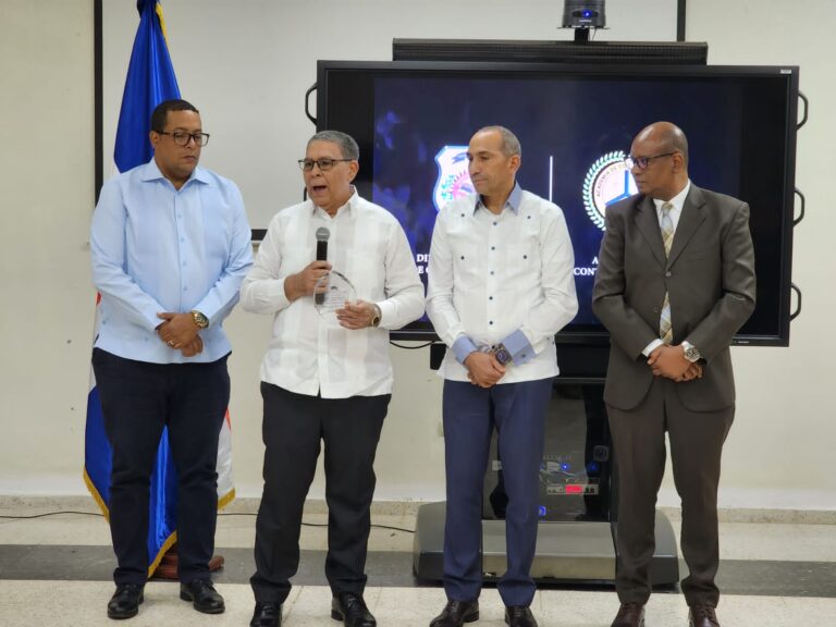 Hogar crea reconoce trabajo presidente de la DNCD