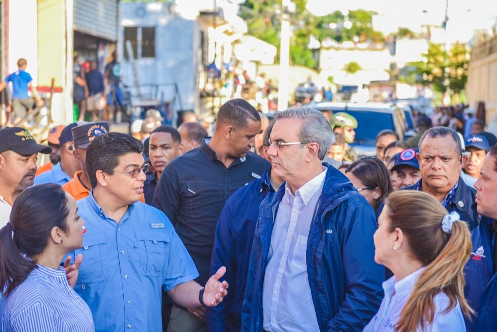 whatsapp-image-2022-11-06-at-63725-pm-1024x684 Presidente Luis Abinader recorre zonas afectadas por lluvias