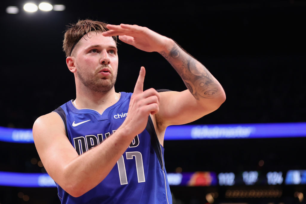 Dallas Mavericks v Phoenix Suns Luka Doncic hace historia con 50 puntos en Navidad
