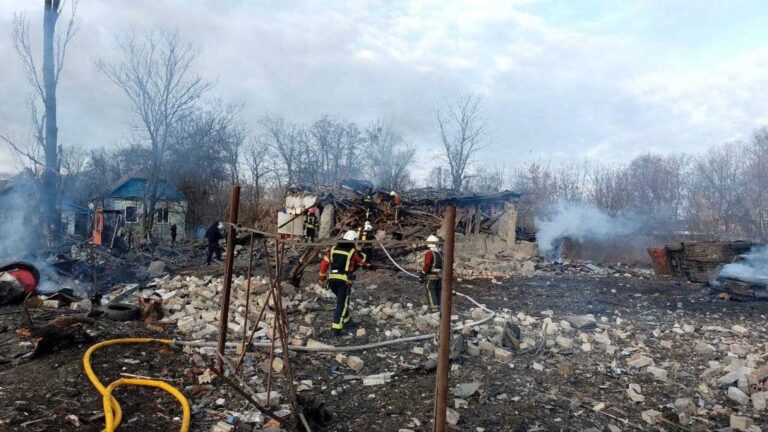 Rusia ataca con misiles a Kiev y Avdivka
