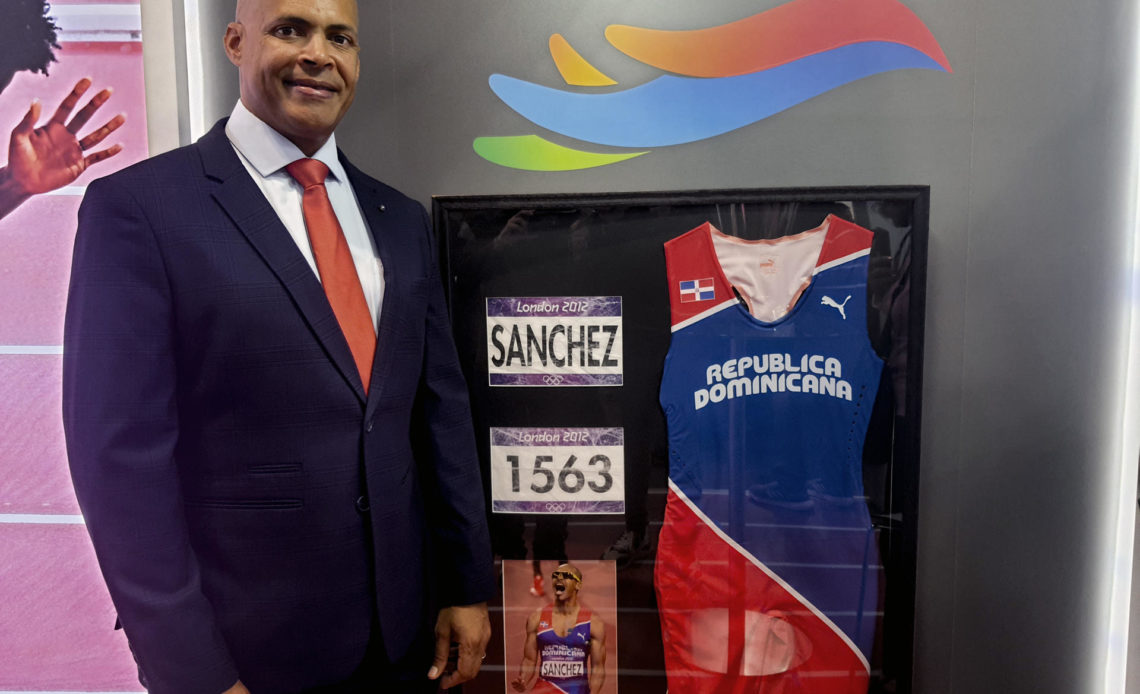 Felix-Sánchez-1140x694 Marileidy Paulino, heredera de Félix Sánchez, eleva el atletismo Dominicano