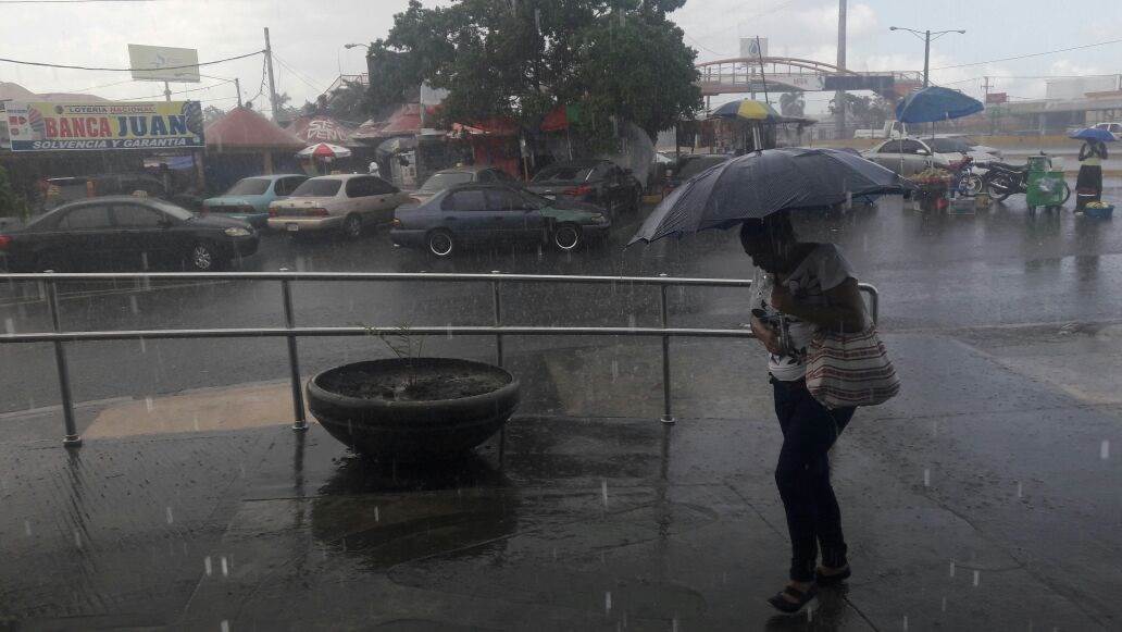 aumentan-a-20-las-provincias-en-alerta-por-lluvias Lluvias con ráfagas de viento asociadas a frente frío
