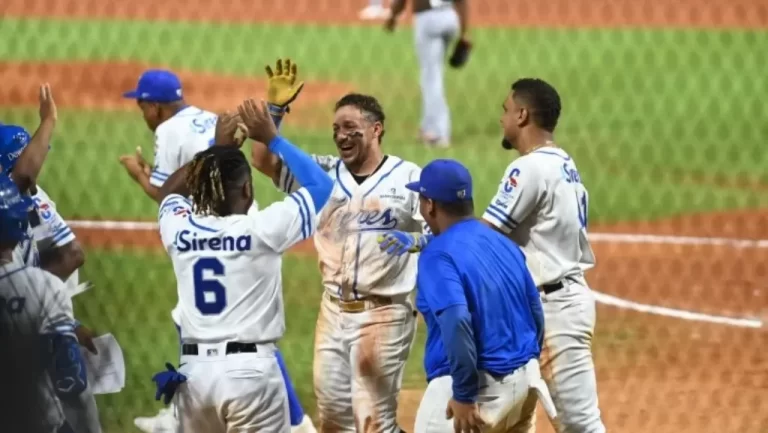 Licey logra triunfo ante Gigantes