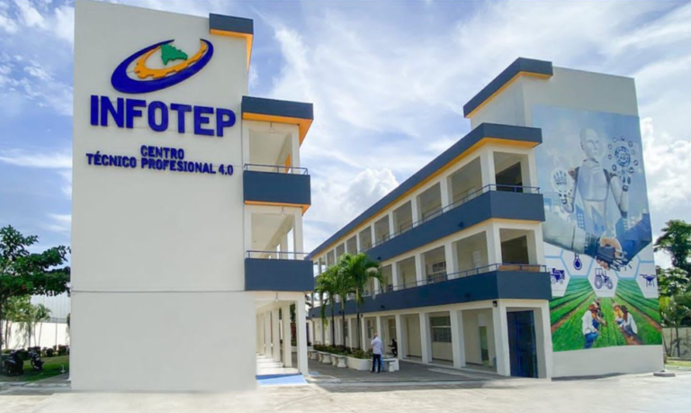Infotep impulsará capacitación para la industria 4.0