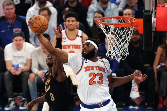 Tercer triunfo seguido de los Knicks en el Oeste