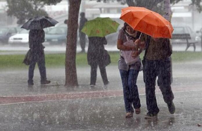 Lluvia-4 Aguaceros, tormentas eléctricas y ráfagas de viento