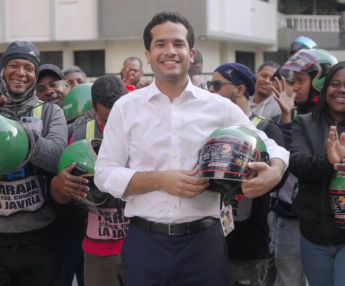 Omar Fernández propone enseñanza educación vial