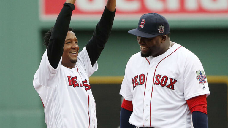 Ortiz y Martínez lanzarán la primera bola en Serie MLB en RD