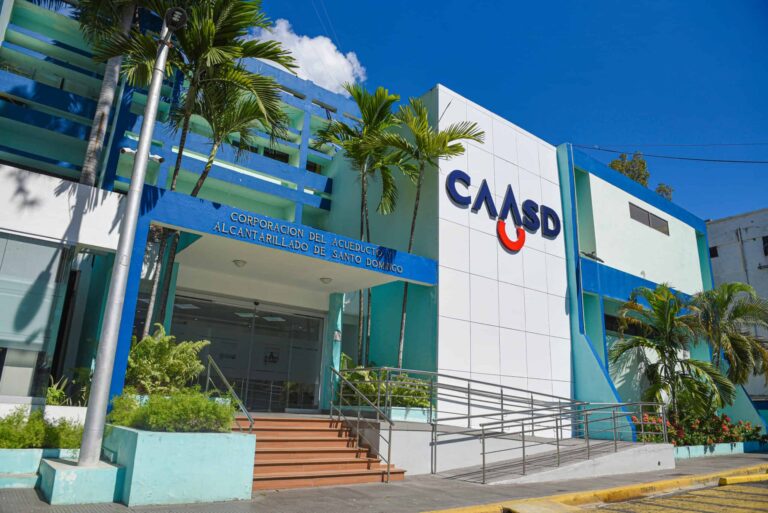 CAASD garantiza producción de 429 millones de galones