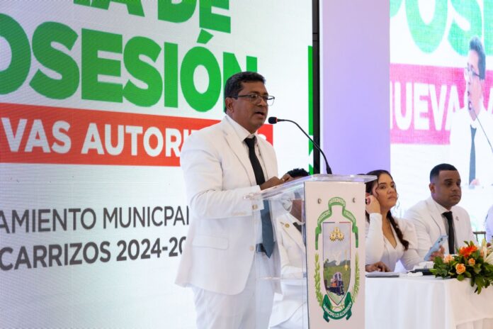 Alcalde Junior Santos declara estado de urgencia en Los Alcarrizos Alcalde Junior Santos declara estado de urgencia en Los Alcarrizos