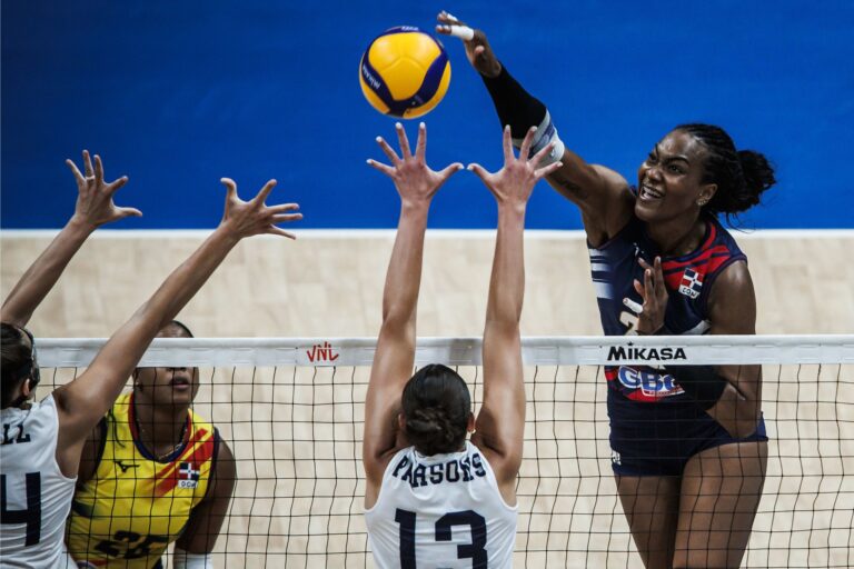 Estados Unidos Vence a RD en la Liga de Naciones de Voleibol