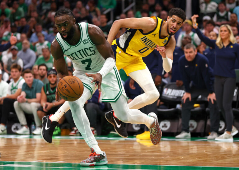 Los Boston Celtics se llevan el primero de la serie