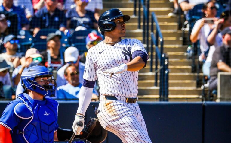 Juan Soto Brilla en la Victoria de los Yankees Sobre los Marineros