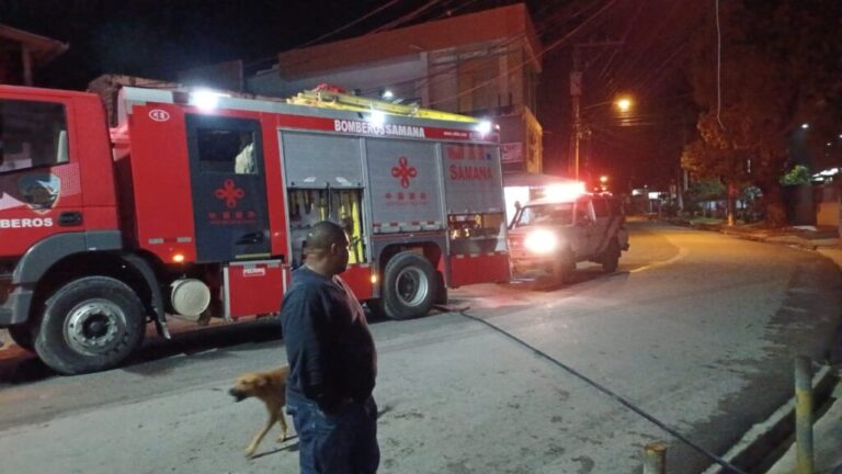 Incendio en oficinas comerciales de Edenorte en Samaná