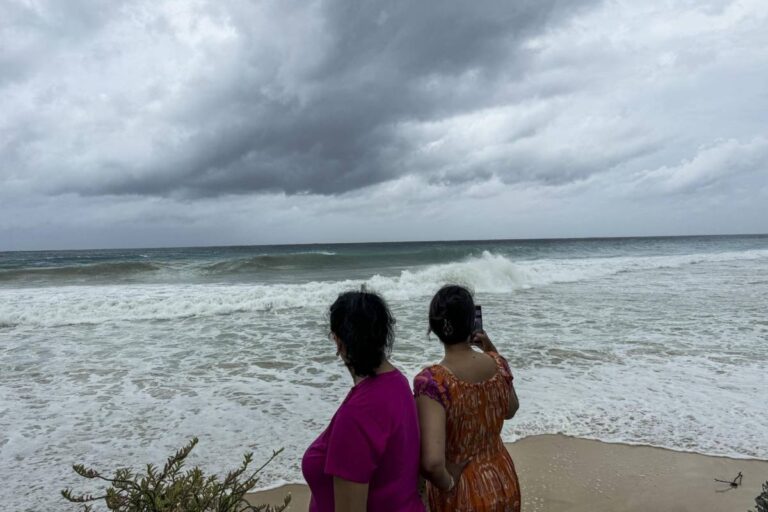 Trayectoria prevista del poderoso huracán Beryl