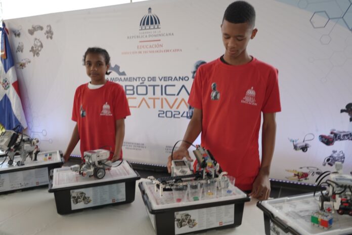 06a11fa4-eb44-476e-ab10-35be27c4cd02 Realizan segunda edición del Campamento de Verano Robótica Educativa 2024