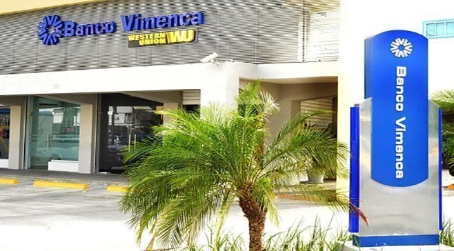 BANCO-VIMENCA-SANTIAGO... Policía Nacional abate a joven involucrado en asalto a Vimenca y Western Union