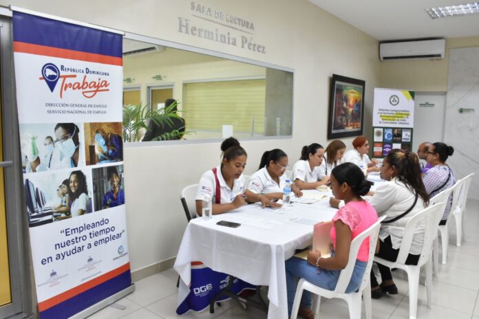 FOTO PRINCIPAL Ministerio de Trabajo organiza jornada de empleo el 26 de julio en el Distrito Nacional