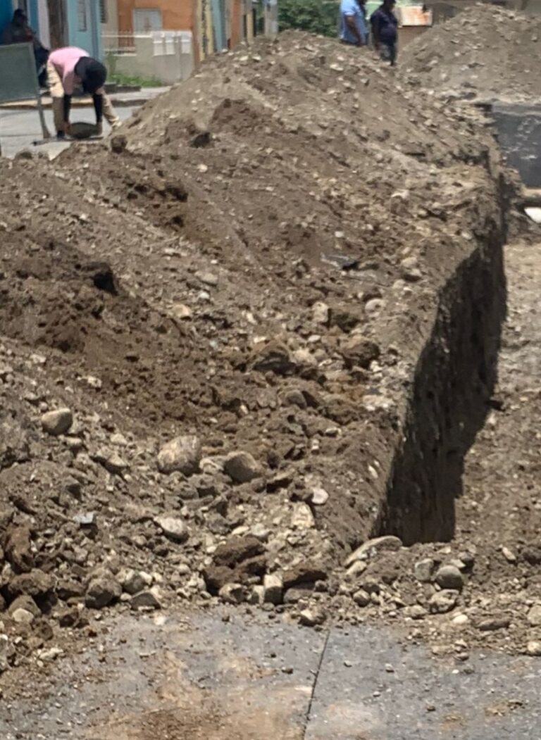 En los Cajuilitos exigen acondicionamiento de tramo carretero