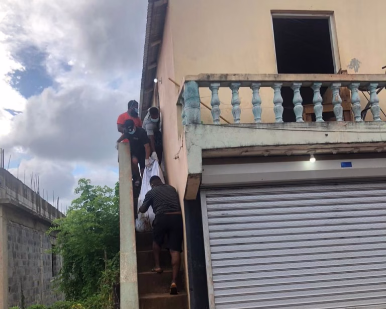 Encuentran cadáver de peluquero en avanzado estado de descomposición en Samaná