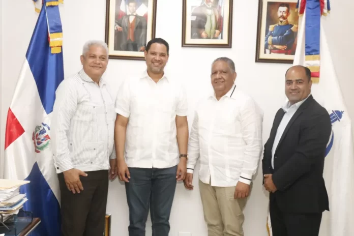 Minerd y Dgtic impulsan proyecto de Transformación Digital en Educación