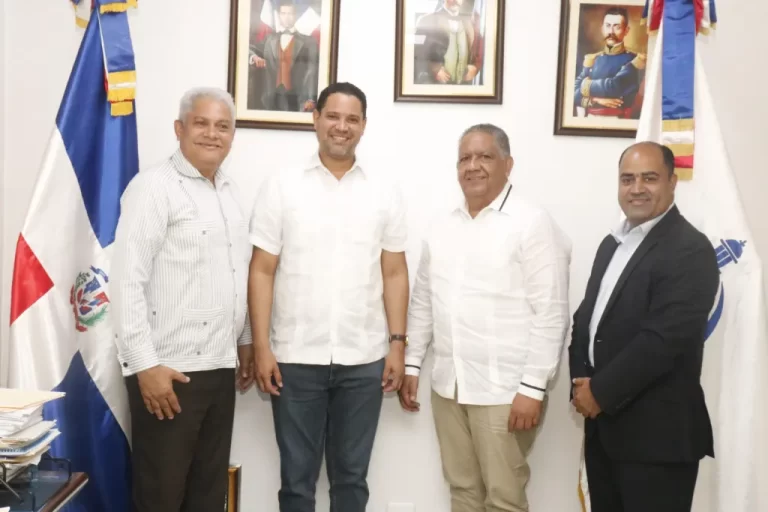Minerd y Dgtic impulsan proyecto de Transformación Digital en Educación