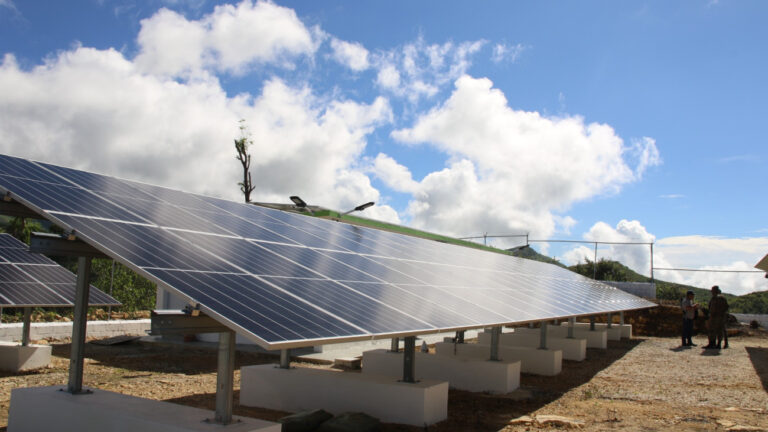 Edesur gana primer lugar en proyecto de energía limpia