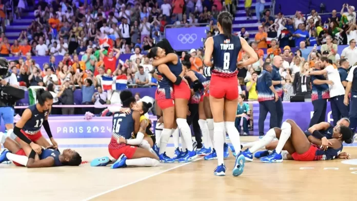 Reinas del Caribe pasan a cuartos de final de voleibol femenino