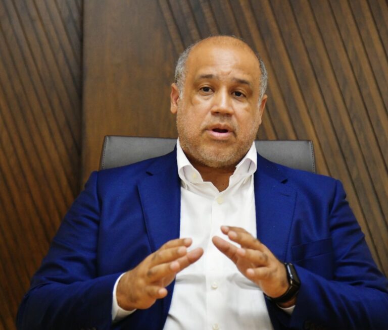 Miguel Valerio insta a revisarse quien se oponga a reducción de diputados