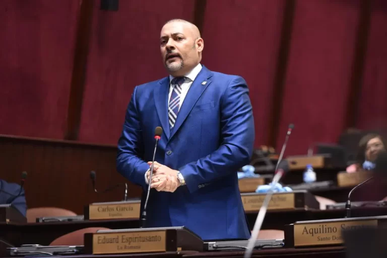 Espiritusanto presenta 11 iniciativas legislativas en sus primeros 12 días en el cargo