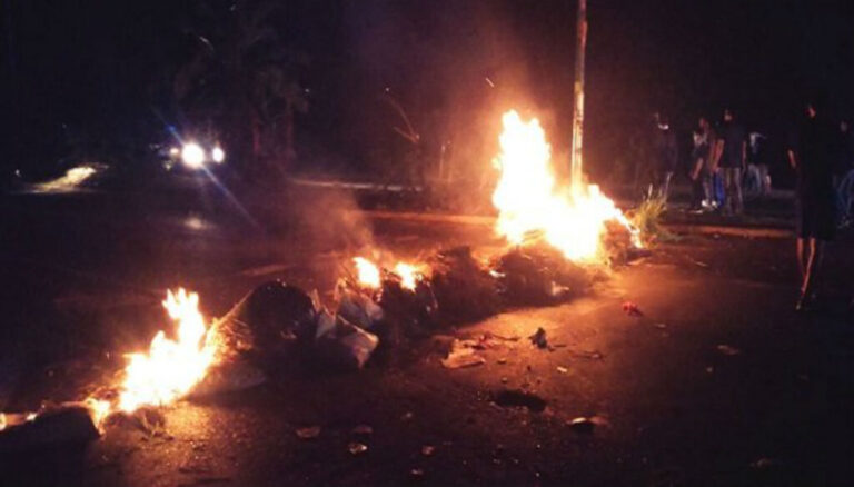 Protestas en Neiba por apagones prolongados