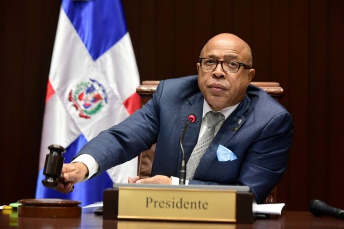 pacheco Pacheco reasume la Presidencia de la Cámara de Diputados