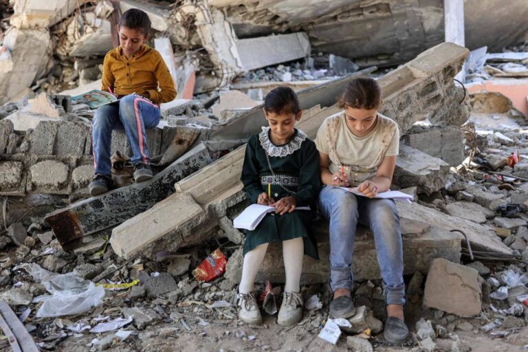 Ataque aéreo israelí en Gaza deja al menos cuatro muertos