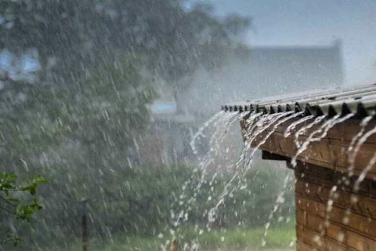 Aguaceros y tormentas eléctricas en varias localidades