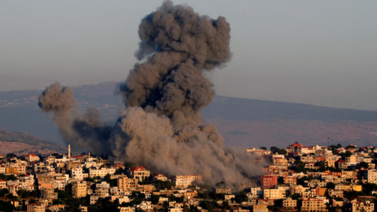 Nueve muertos y casi cien heridos tras bombardeos en el Líbano