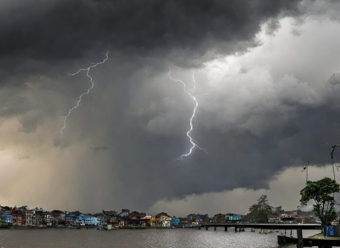 Aguaceros y tormentas eléctricas en gran parte del país