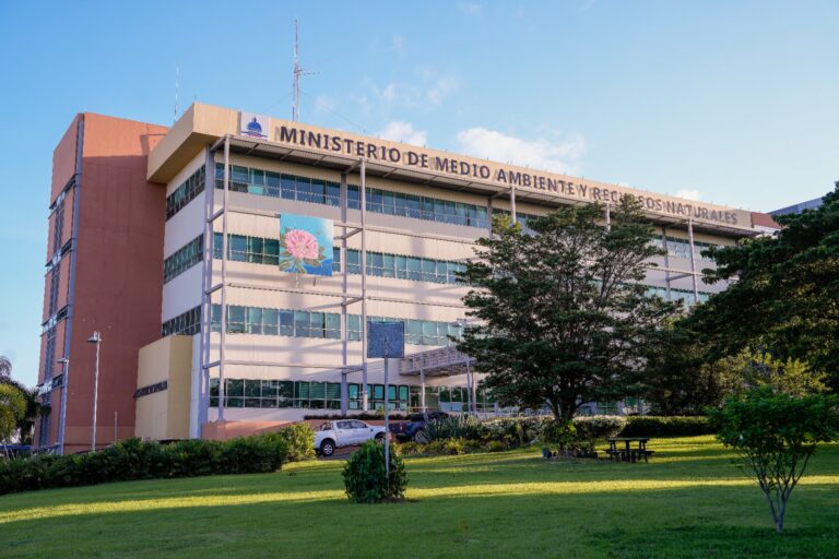 Medio Ambiente promete modernización al acceso de información ambiental