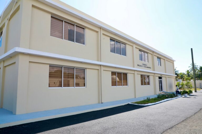 Presidente Abinader entrega 700 nuevos apartamentos del Plan Familia Feliz