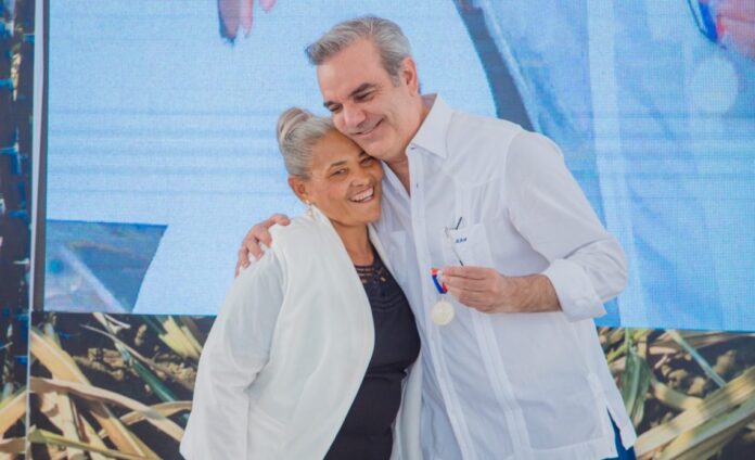 Abinader inaugurará obras en María Trinidad Sánchez y Espaillat