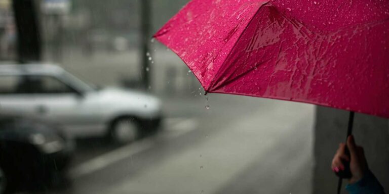 Lluvias dispersas y posibles tronadas continuarán en el país