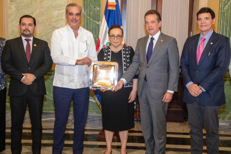 Gobierno resalta logros en la lucha contra el comercio ilícito