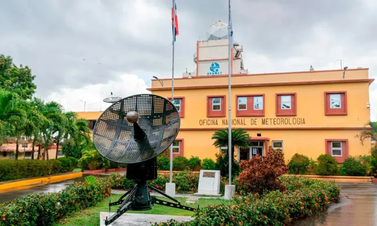 Buen tiempo con algunas lluvias débiles en varias provincias