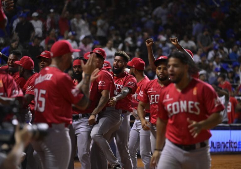 Leones del Escogido conquistan la corona de la Lidom