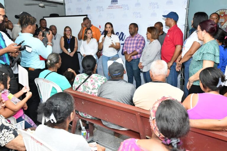 Gobierno realiza charla sobre Buen Trato Familiar y Crianza Positiva