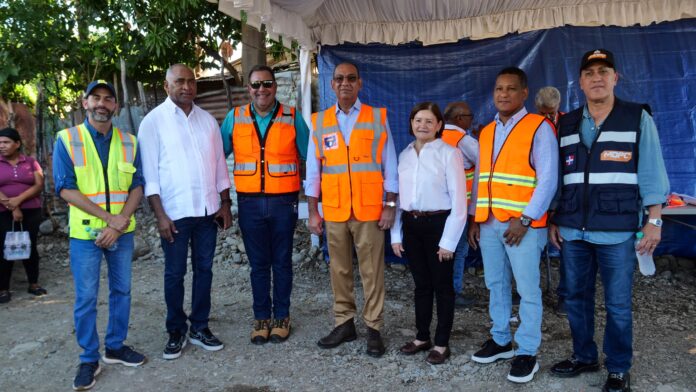 Inician puente Paso de los Hierros por gestiones de Julito Fulcar Inician puente Paso de los Hierros por gestiones de Julito Fulcar