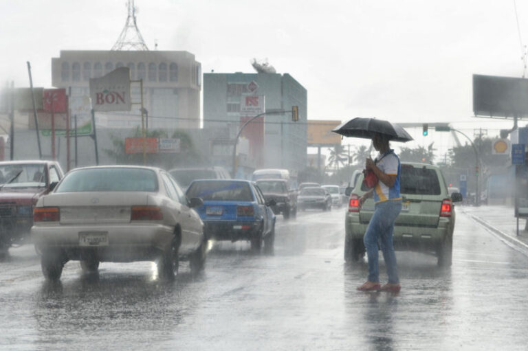 Lluvias y aguaceros locales en varias regiones del país