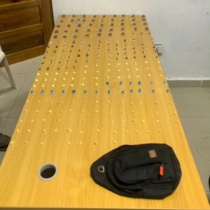 PN incauta más de 300 porciones de drogas en operativos